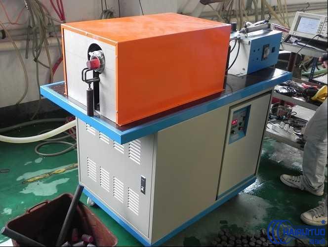 中频HULUWA葫芦娃下载入口安卓炉