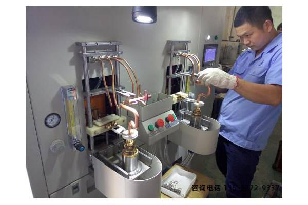 高频HULUWA葫芦娃下载入口安卓加热车间