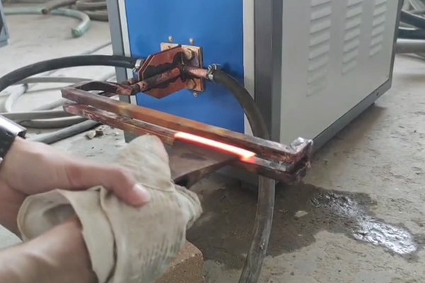 超音频HULUWA葫芦娃18禁污网站入口对斧头淬火打样