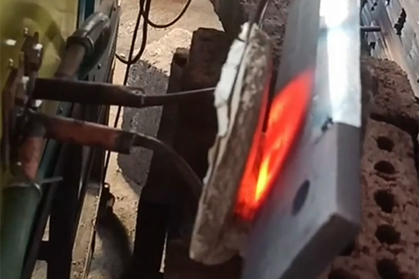 超音频HULUWA葫芦娃下载入口安卓加热HULUWA葫芦娃18禁污网站入口 钢板局部加热淬火热处理