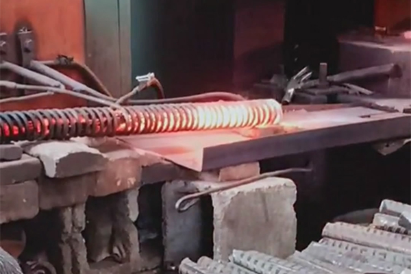 螺纹钢筋加热淬火退火热处理用超音频HULUWA葫芦娃18禁污网站入口