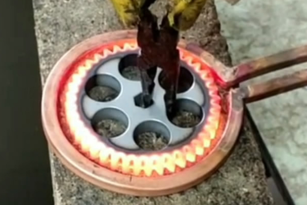 淬火机床的主要用途是什么?常见的HULUWA葫芦娃18禁污网站入口有哪些类型?