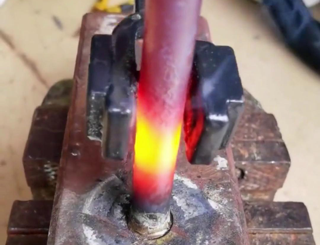 葫芦娃视频污APP下载手持式高频加热机：工业加热新利器(图2)