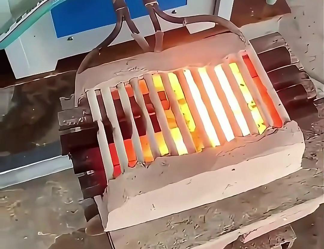 HULUWA葫芦娃下载入口安卓加热设备：打铁工艺的现代加热利器