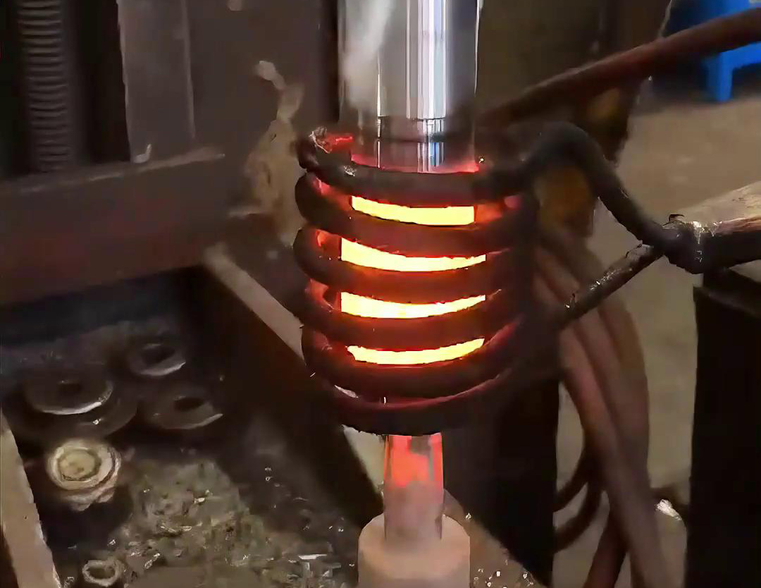 高频淬火机在轴齿轮表面淬火热处理中的优势(图3) 高频淬火机在轴齿轮表面淬火热处理中的优势(图3)