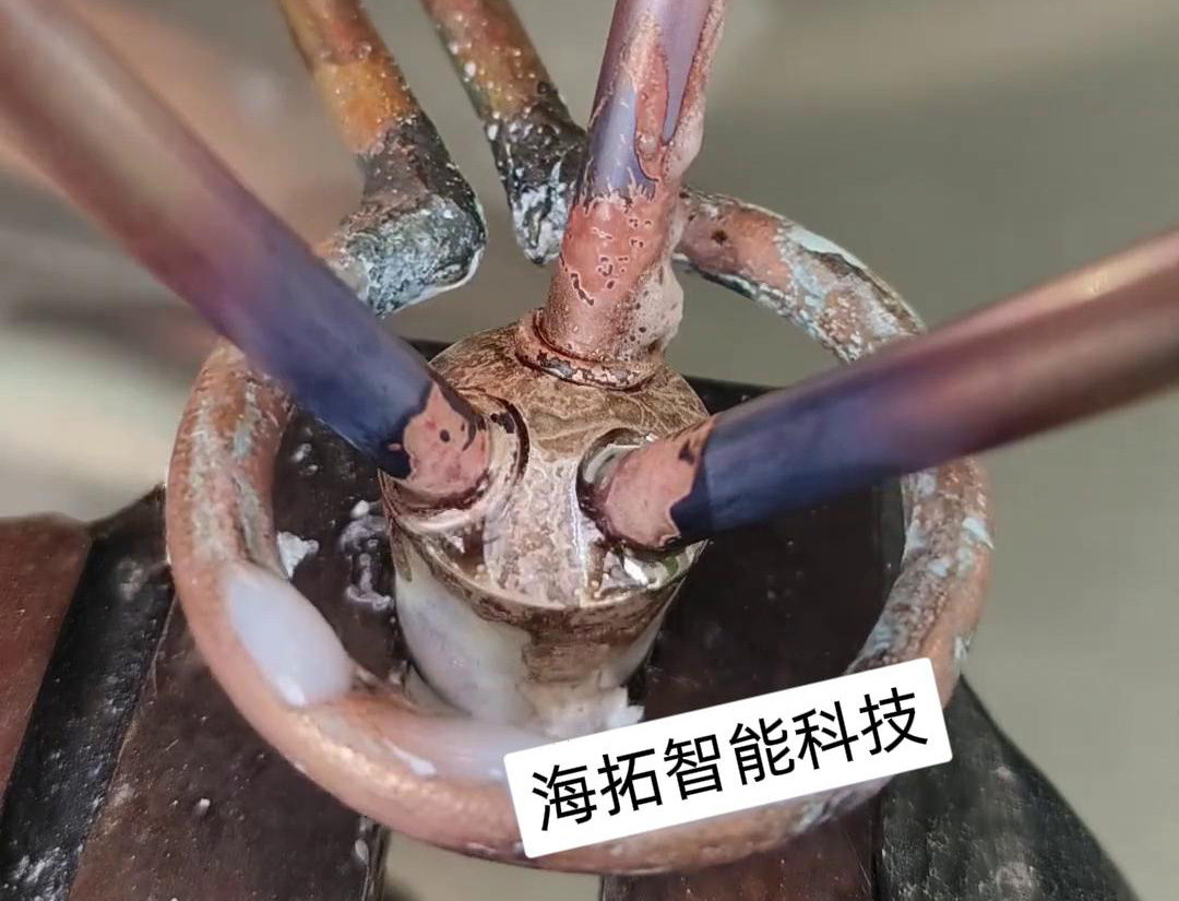 取代火焰焊接铜管的高频焊机，可以配合自动化设备实现