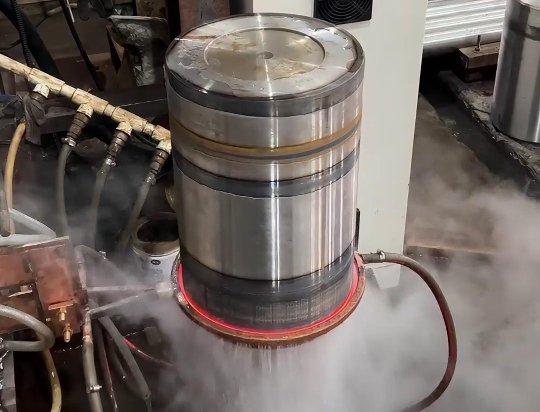 轴高频淬火热处理是一种高效的金属热处理方法，主要用