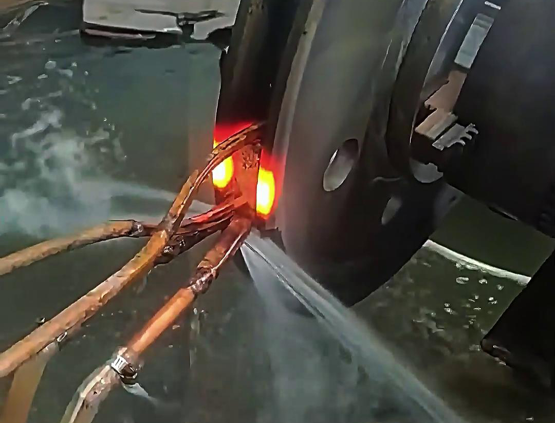 卷扬机卷筒绳槽、提升绞车绳轮槽等部件经过高频淬火处