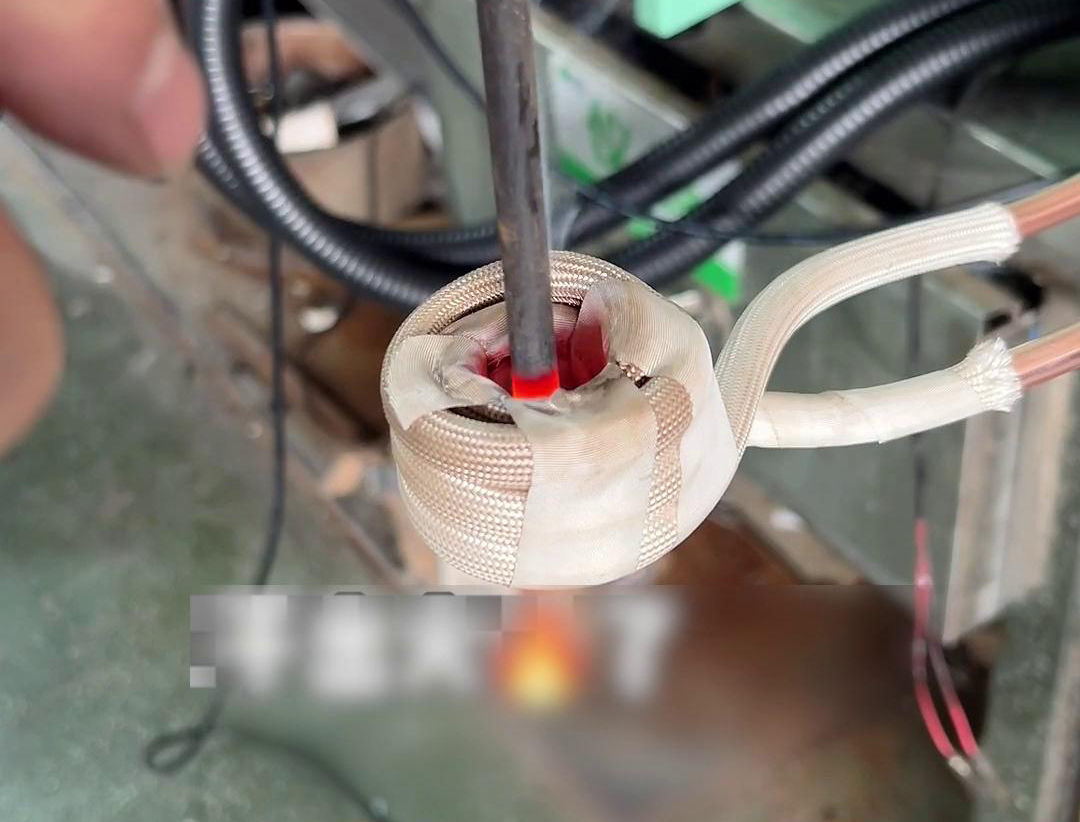 高频HULUWA葫芦娃下载入口安卓加热机加热速度快，温度均匀，适合淬火、退火工艺