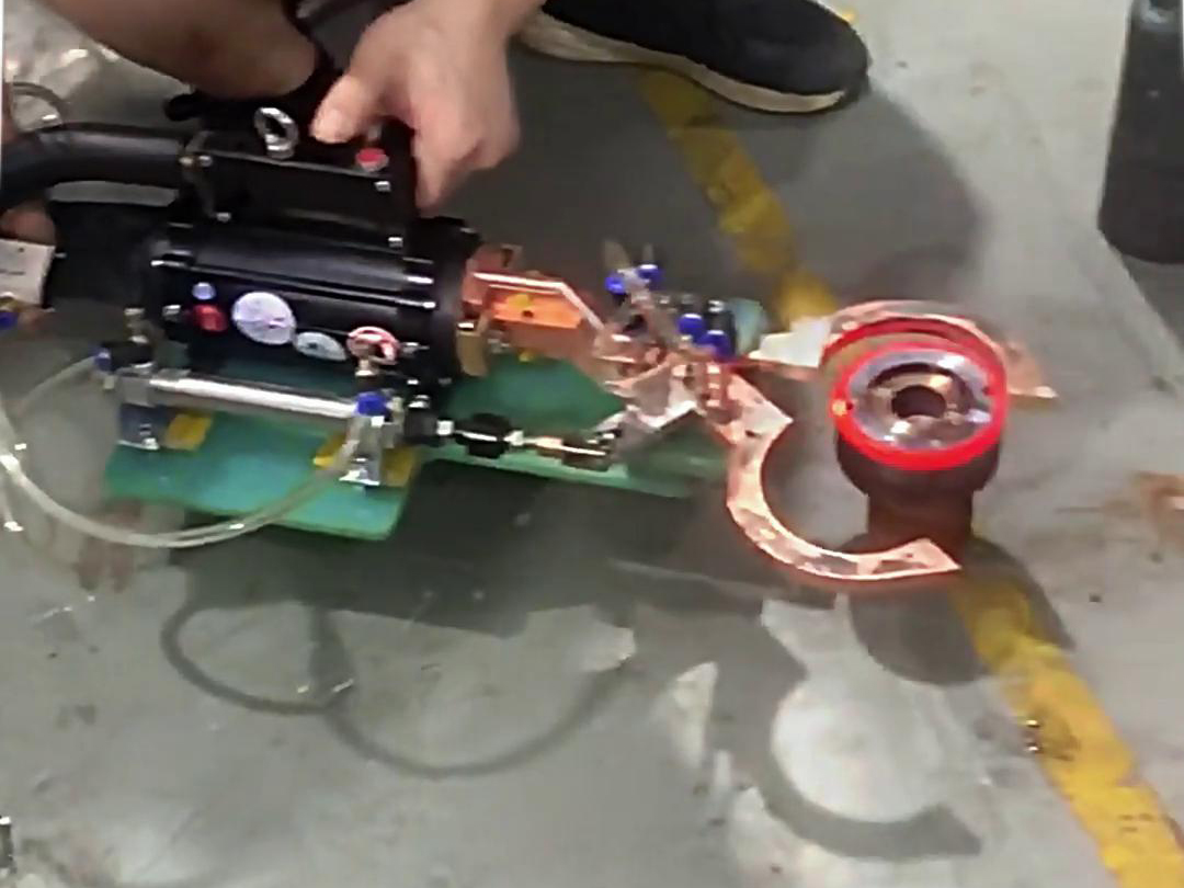 葫芦娃视频污APP下载手持式高频加热机：工业加热新利器