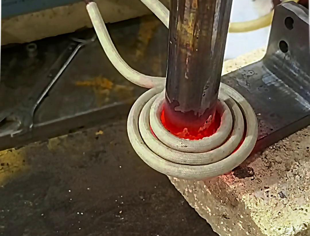 葫芦娃视频污APP下载手持式高频加热机：28mm 铜管弯头热拆的高效解决方案(图2)