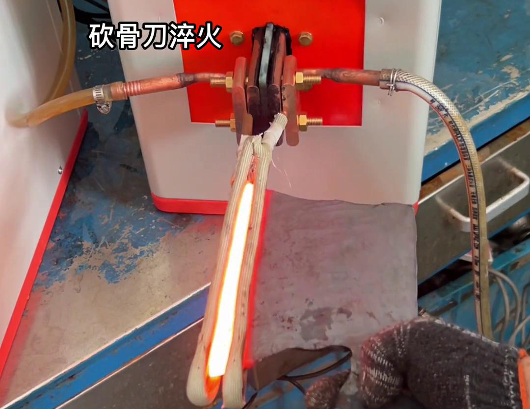 超高频HULUWA葫芦娃下载入口安卓加热设备 薄板金属材料在线加热的理想选择