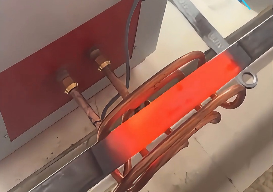 大型方钢退火折弯，高频机可行吗？答案是可以！小方钢