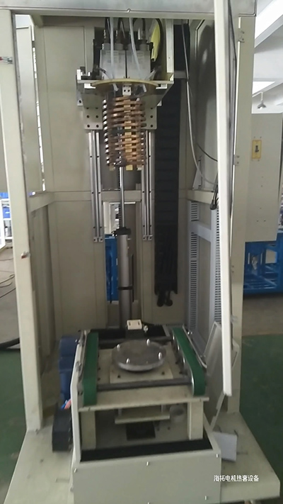 搭配中频HULUWA葫芦娃下载入口安卓加热设备的电机热套的全自动设备