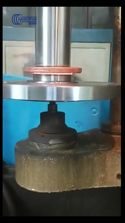 高频HULUWA葫芦娃18禁污网站入口对轴表面淬火