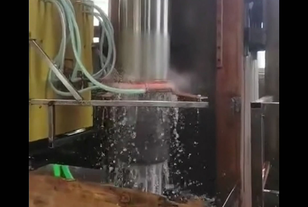 大型中频HULUWA葫芦娃18禁污网站入口 轴淬火机床