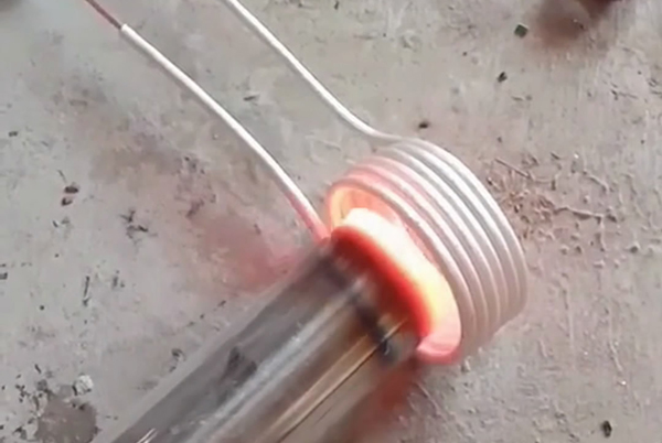 小型HULUWA葫芦娃下载入口安卓加热设备加热钢管