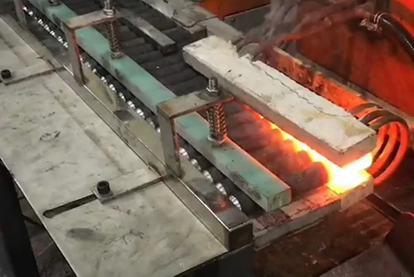 墩头自动化送料HULUWA葫芦娃下载入口安卓加热