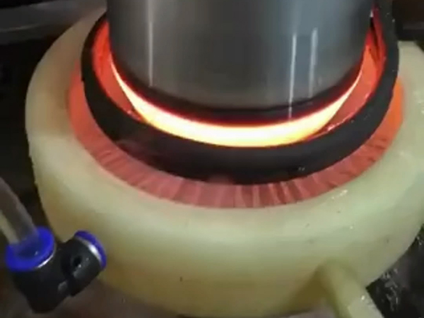 超高频HULUWA葫芦娃18禁污网站入口HULUWA葫芦娃下载入口安卓加热对奥氏体碳分布均匀性的影响