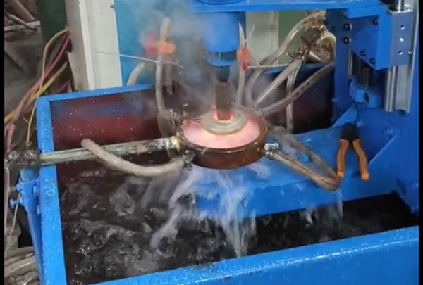 机床HULUWA葫芦娃18禁污网站入口-节能30%以上佛山客户满意