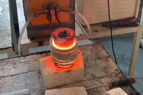 5kg小型高频熔炼炉 ，可熔炼金银铜铁铝合金金属