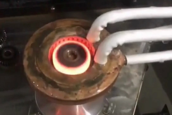  立式高频淬火机床 ，自动化齿轮HULUWA葫芦娃18禁污网站入口