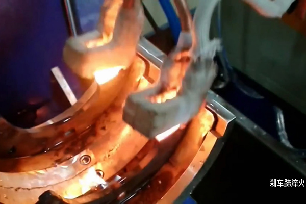 半自动刹车蹄HULUWA葫芦娃18禁污网站入口